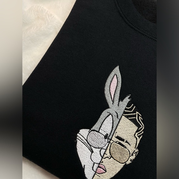 UNISEX Custom Embroidered Bad Bunny Black Crewneck - Picture 2 of 2